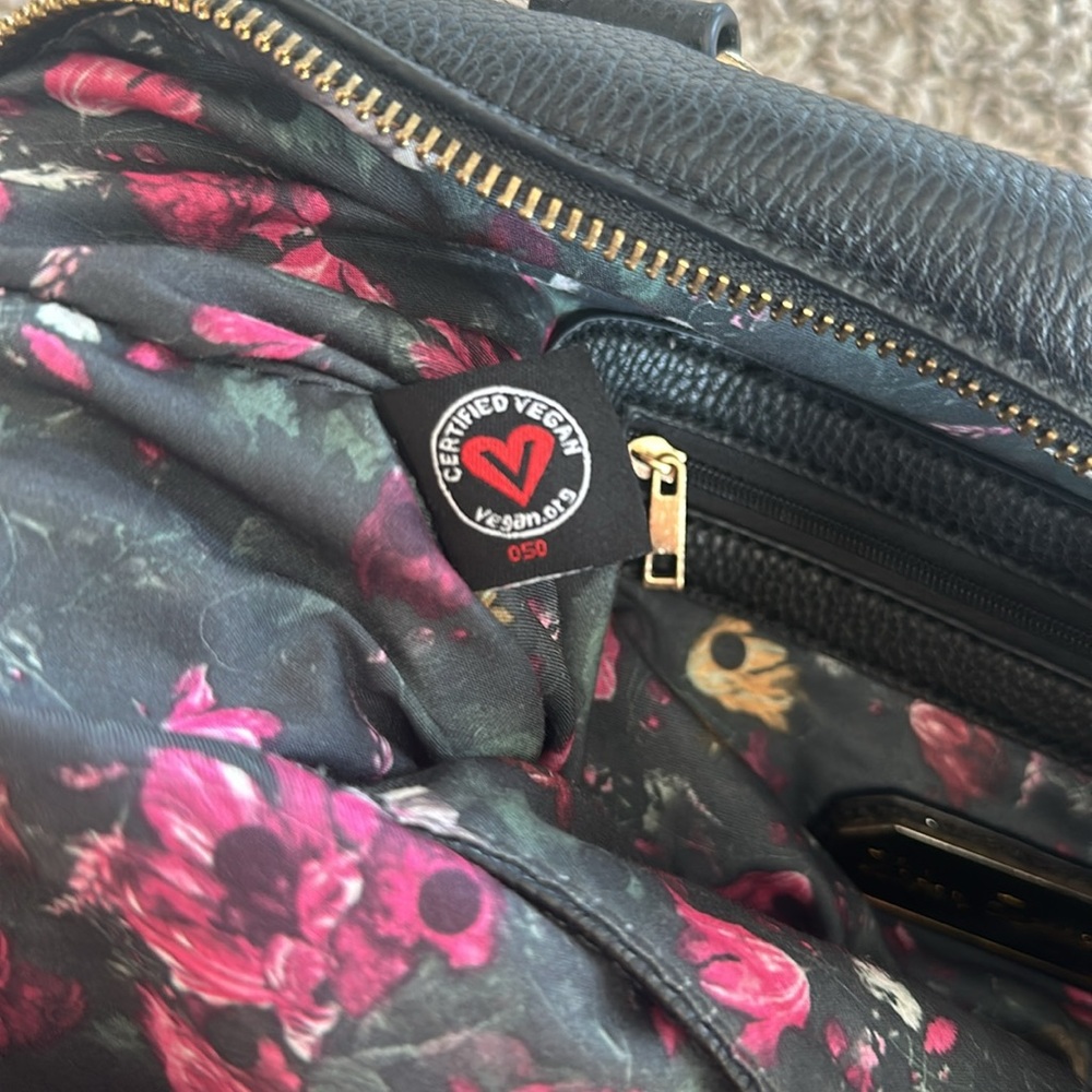 Urban expressions vegan satchel - Picture 5 of 5